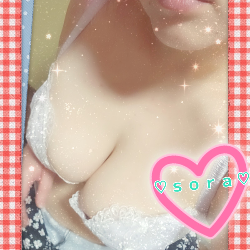 そらの写メ